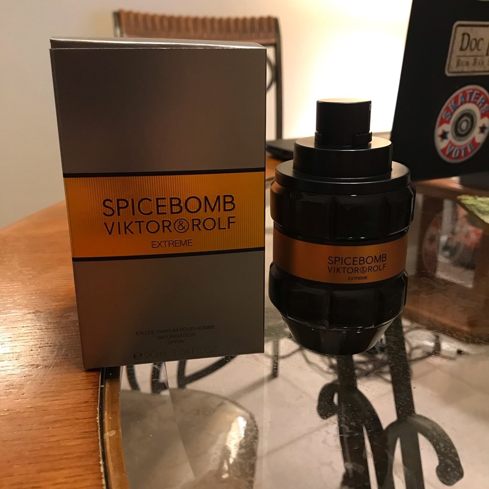 Spicebomb extreme 90 ml , sprayed 10 times